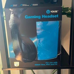 🌹 3 for $20 New🎉 black gaming head set